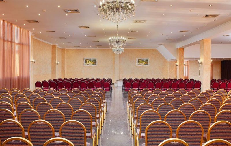 Гостиница "Интер-Сухум"