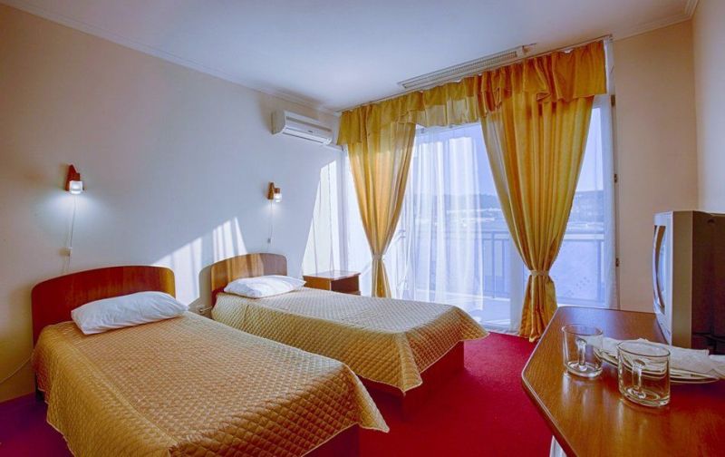 Гостиница "Интер-Сухум"