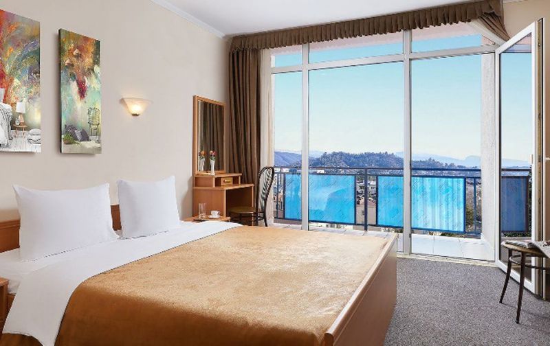 Гостиница "Интер-Сухум"