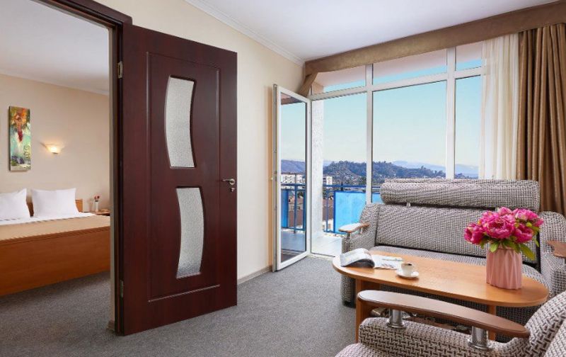 Гостиница "Интер-Сухум"